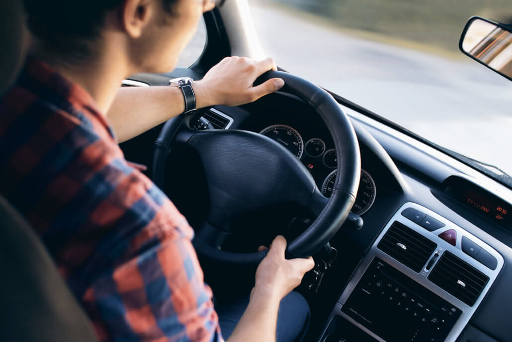 driving car 1030x687 1