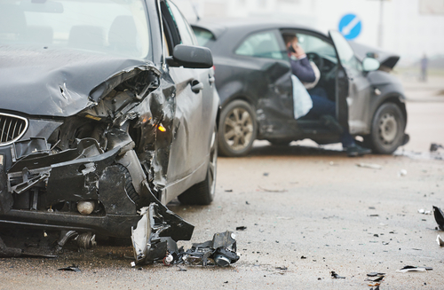 three people injured in a highway 50 east accident in sacramento