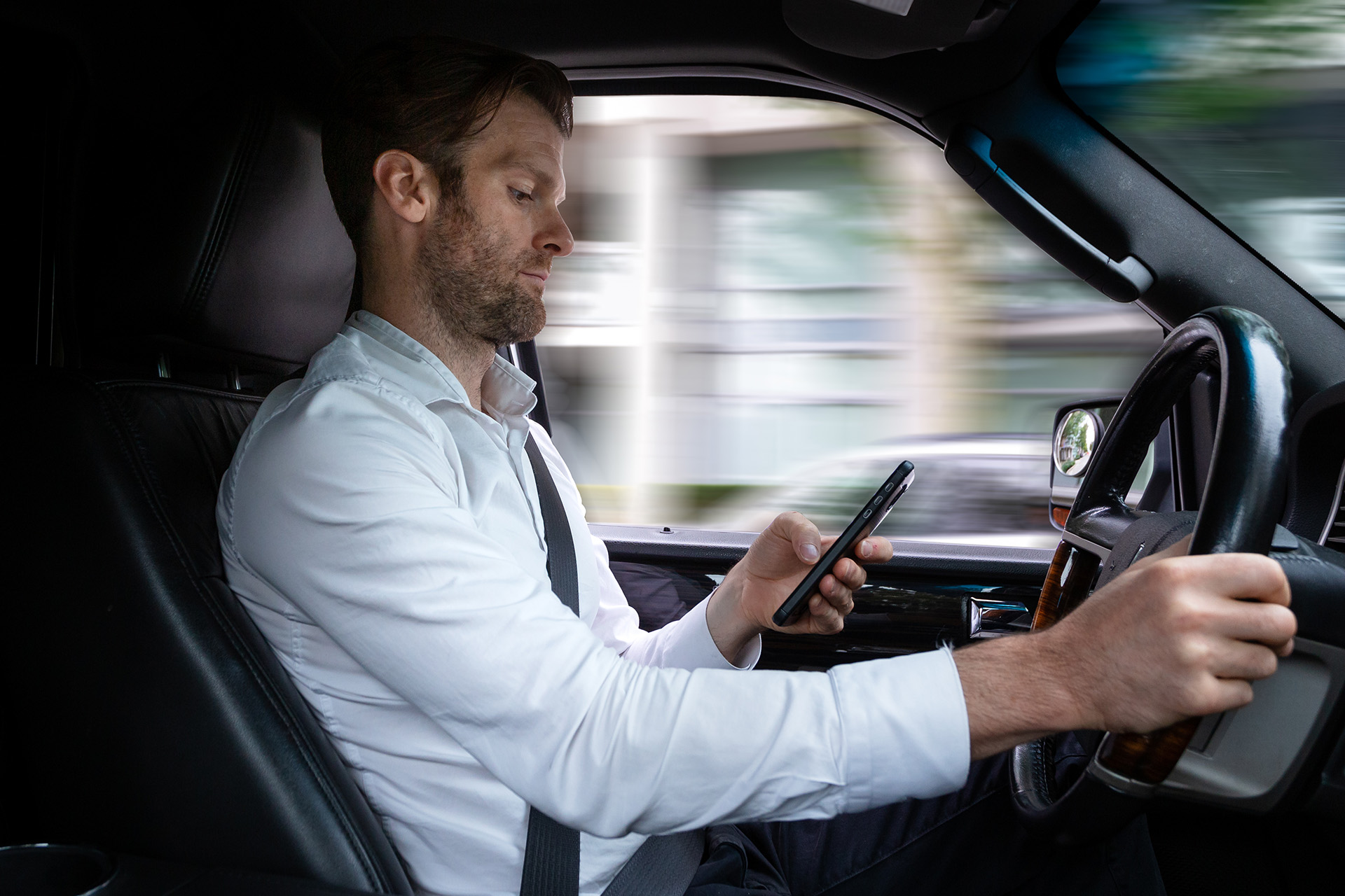 Distracted Driving Car Accident Lawy AdobeStock 299889545